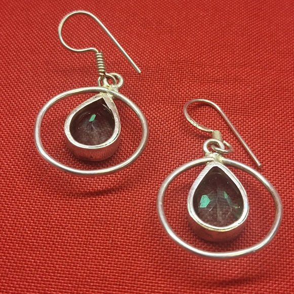 Vintage Emerald Green Glass Silver Tone Dangling Hook Earrings - Picture 3 of 10